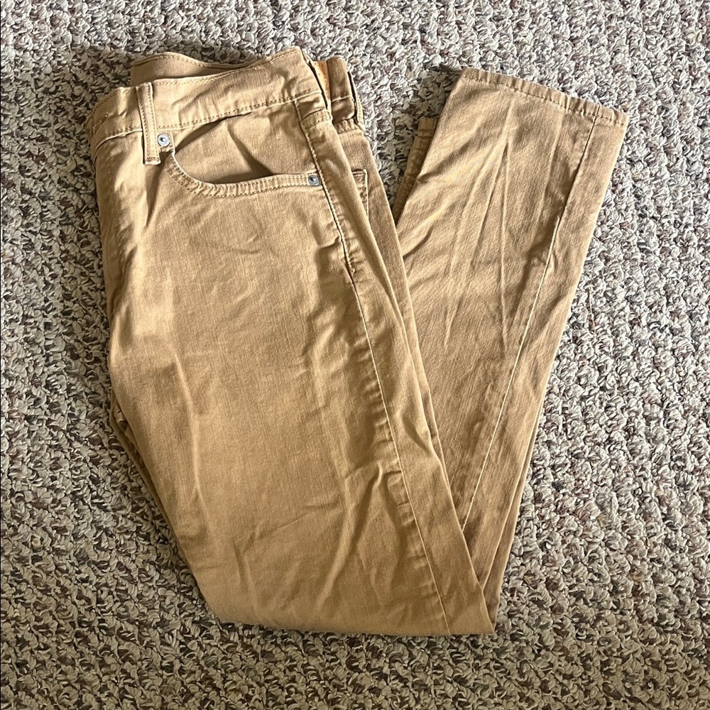 Levi's Men's Khaki Chinos. (BEST OFFER)